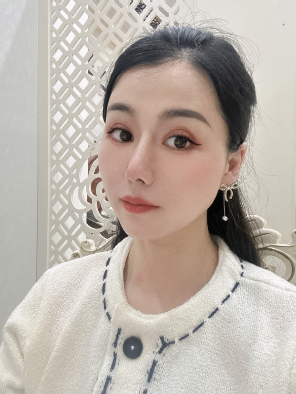 金莉的第一张照片--福清相亲服务中心