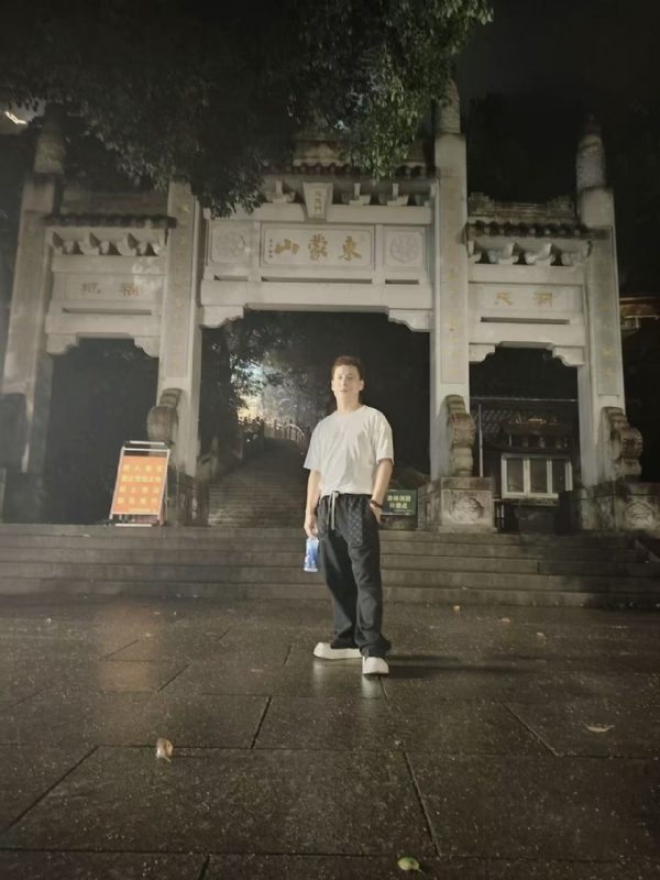 慕晨的第一张照片--福清相亲服务中心