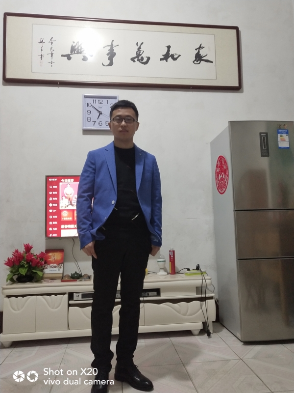 孤独的狼的第一张照片--福清相亲服务中心