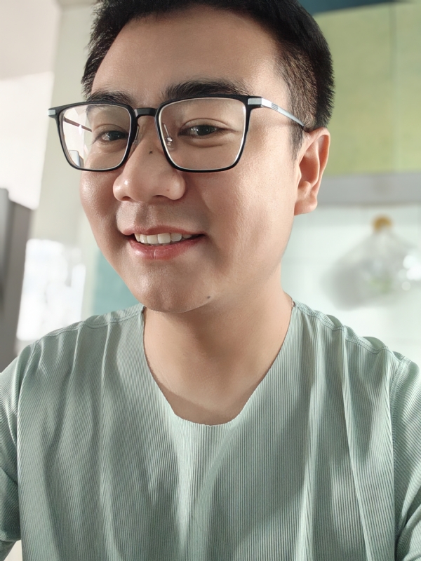 田田向上的第一张照片--福清相亲服务中心