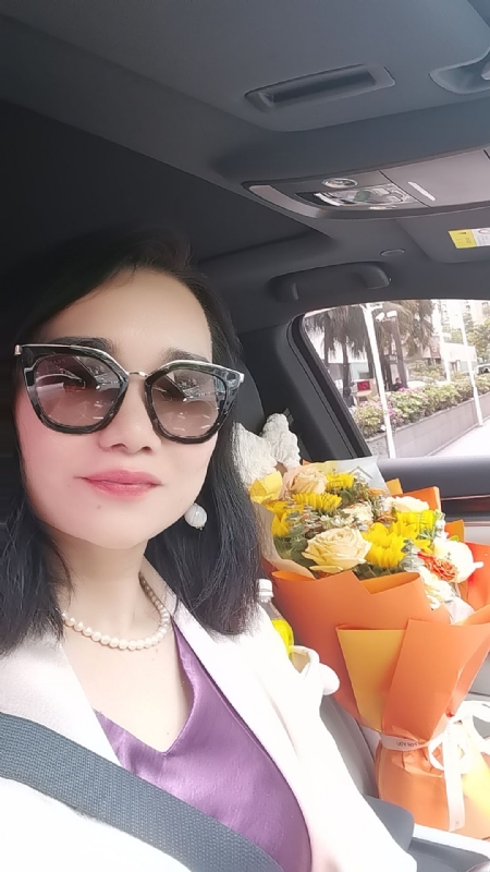 Apple的第一张照片--福清相亲服务中心