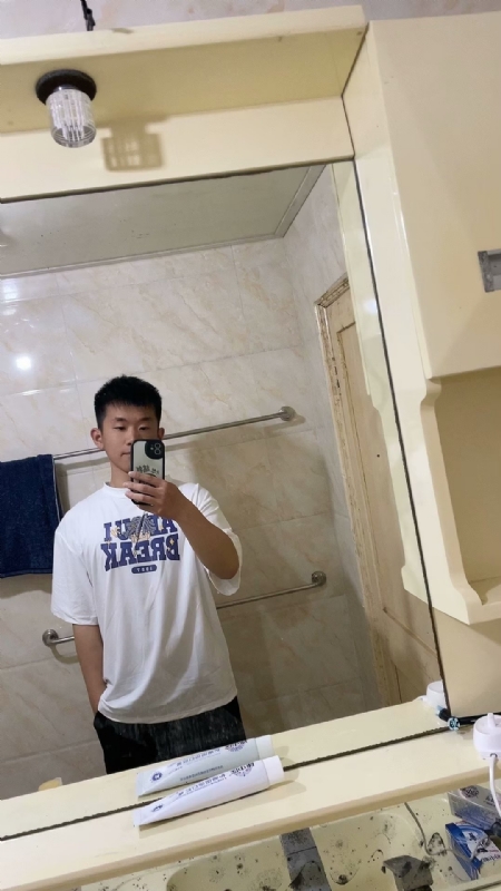 哈哈的第一张照片--福清相亲服务中心