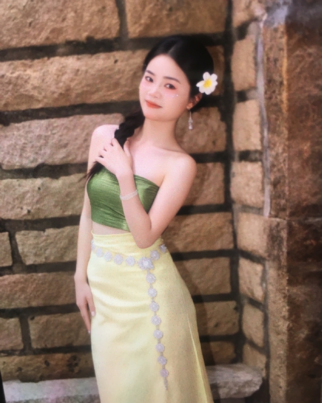 丫头的第六张照片--福清相亲服务中心