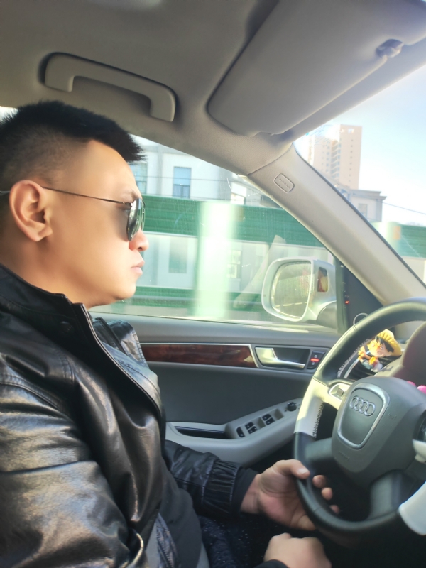 Mr陈的第一张照片--福清相亲服务中心