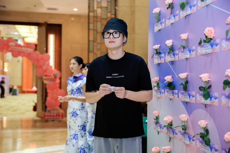 被驯服的象的第一张照片--福清相亲服务中心