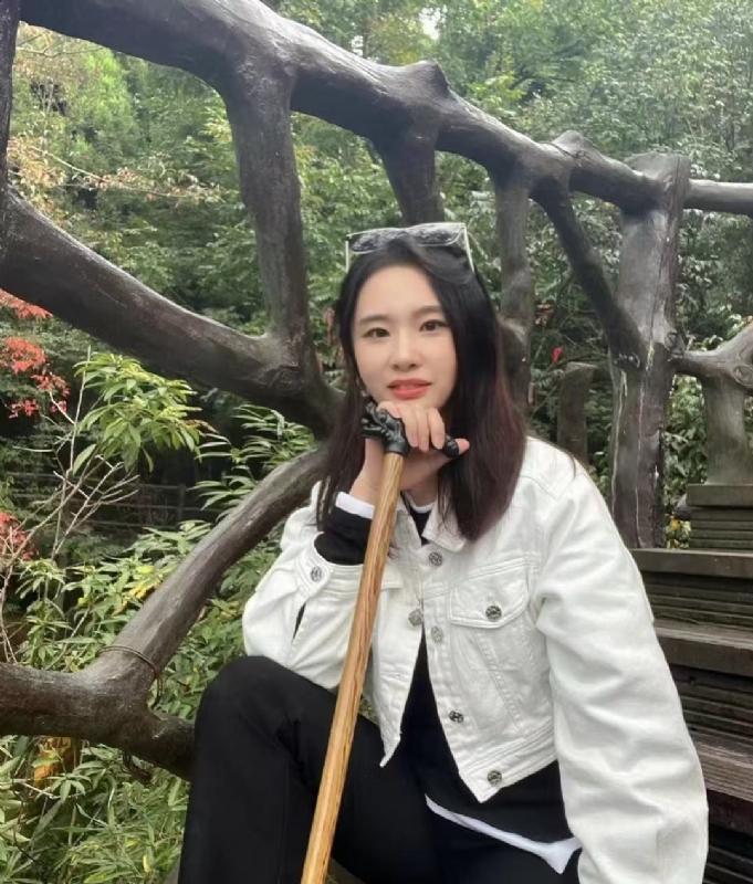 琪琪的第一张照片--福清相亲服务中心