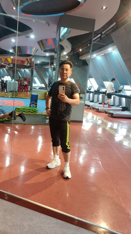 凭水相逢的第一张照片--福清相亲服务中心