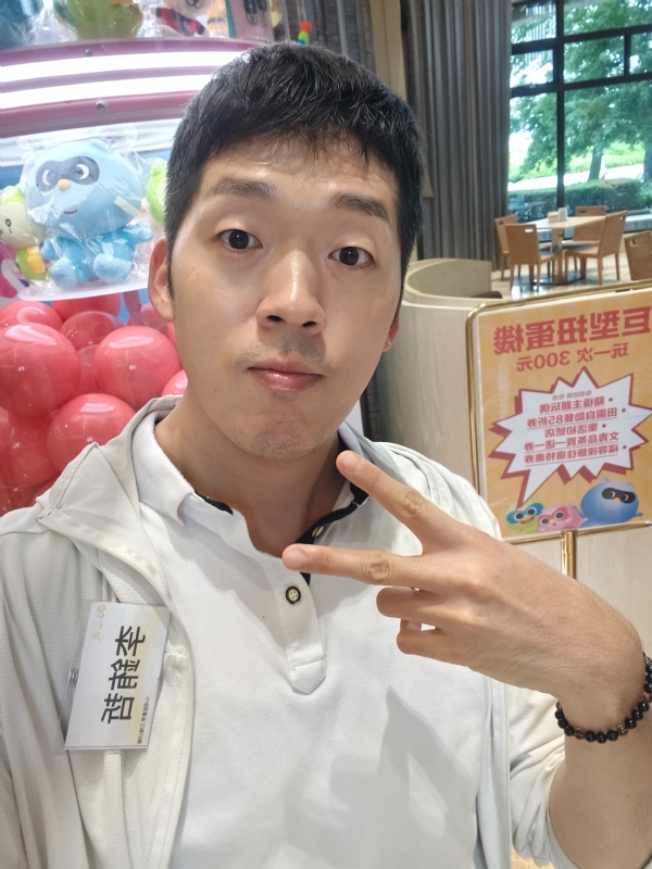 銪哲的第一张照片--福清相亲服务中心