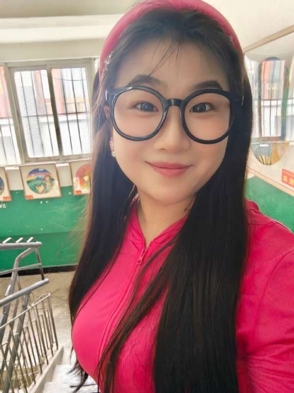 颂宜的第一张照片--福清相亲服务中心