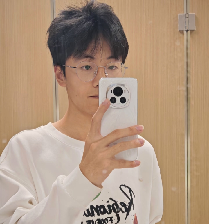 张浩博的第四张照片--福清相亲服务中心