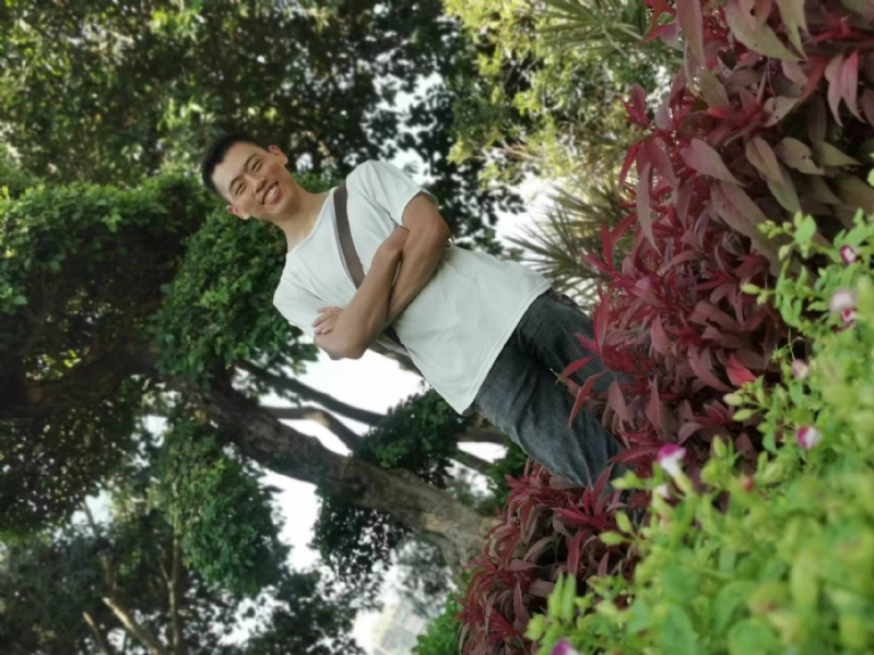 孤狼的第一张照片--福清相亲服务中心