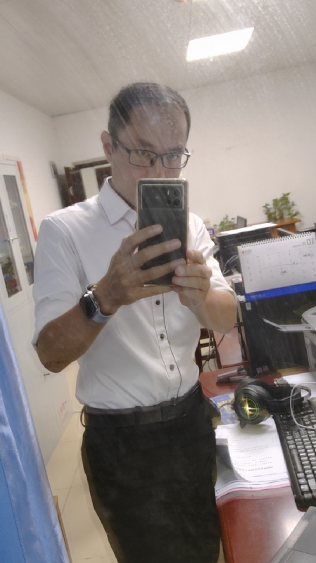 老蔡先生的第一张照片--福清相亲服务中心