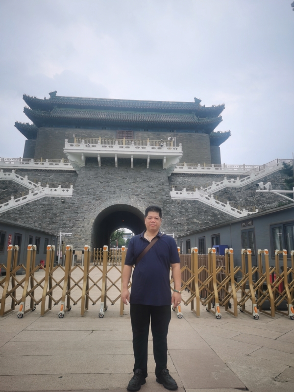 伟哥的第一张照片--福清相亲服务中心