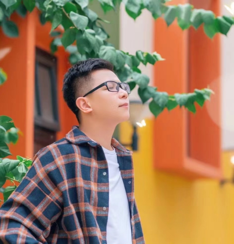 版本之子的第一张照片--福清相亲服务中心